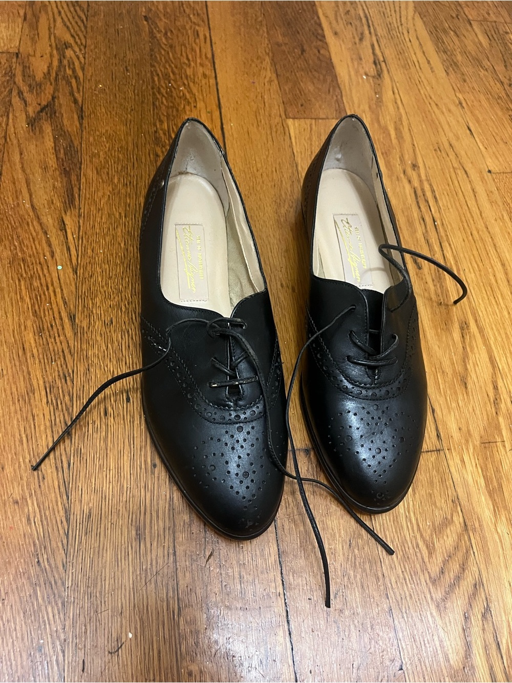 Vintage 80s Etienne Aigner Black Leather Lace Up Oxfords Shoes - Size 8 Like New